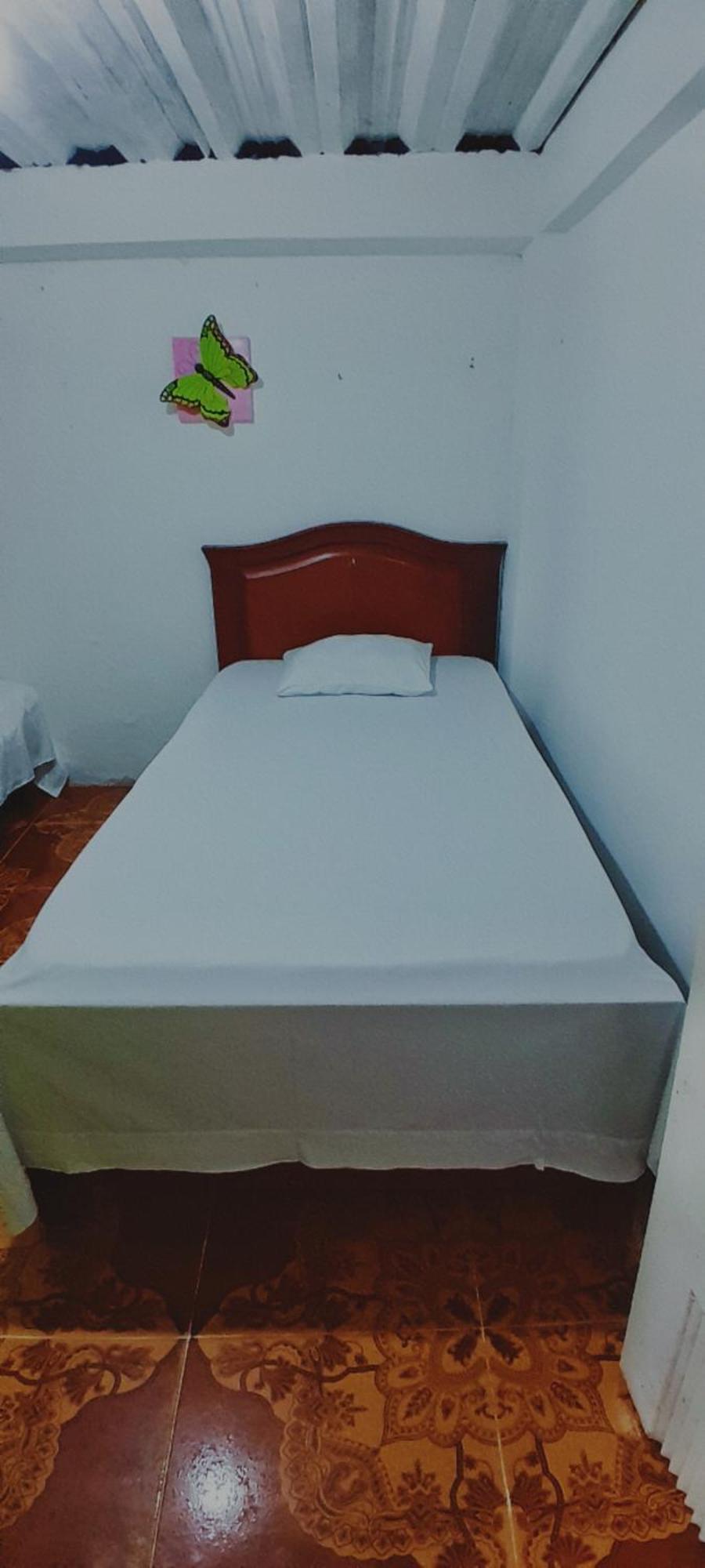 Hostal La 18 Перейра Екстер'єр фото